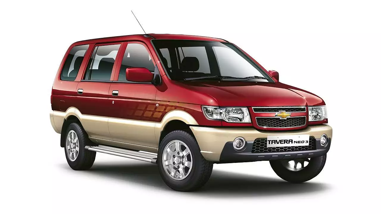 tavera-taxi-service-in-gulmarg